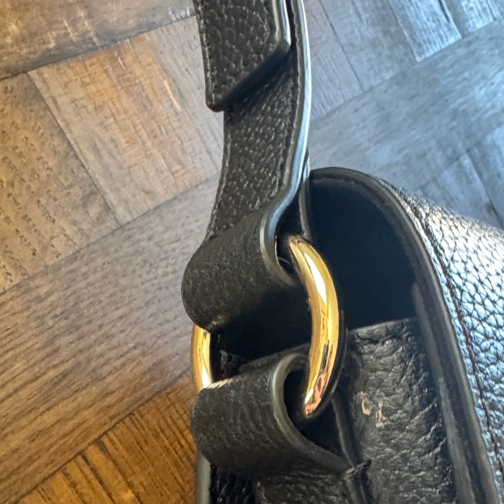 Cole Haan Black Leather Crossbody Bag, like new! - Picture 3 of 11